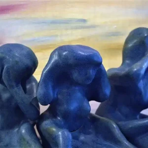 "Blue Lies" - stoneware sculpture av Gerhard Hofman - Kundernas favorit